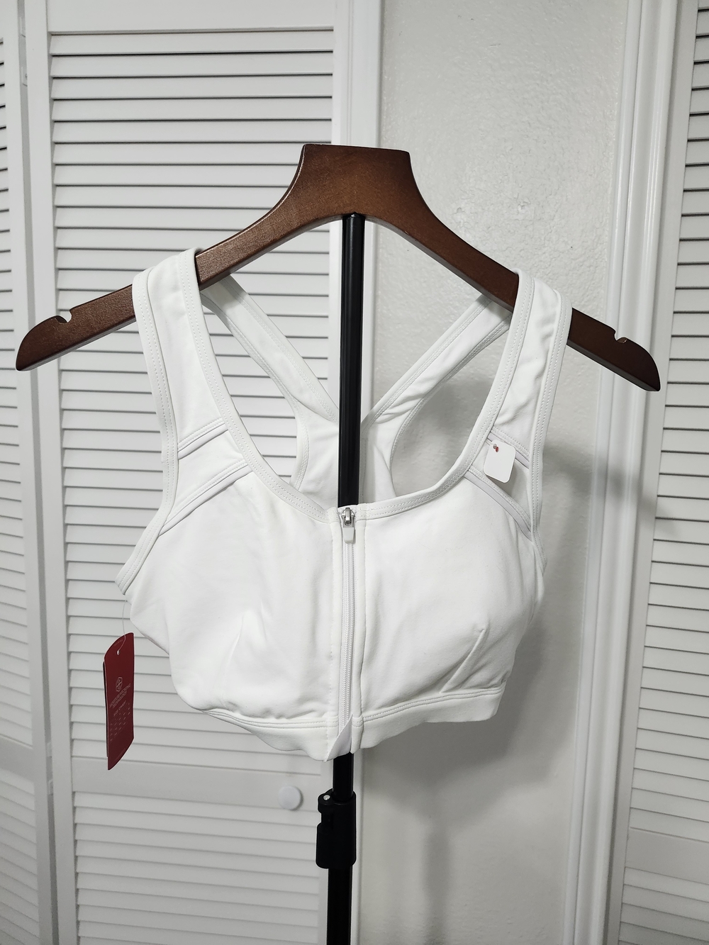 bcg White Front-Zip Racerback Sports Bra